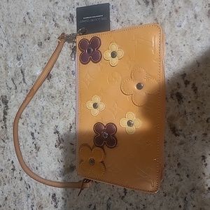 Authentic Monogram Louis Vuitton Vernis Lexington Pouchette